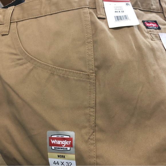 Wrangler Workwear Pants 44x32 Brown Men Relaxed Fit Work Khaki Tool Pockets - Picture 5 of 8